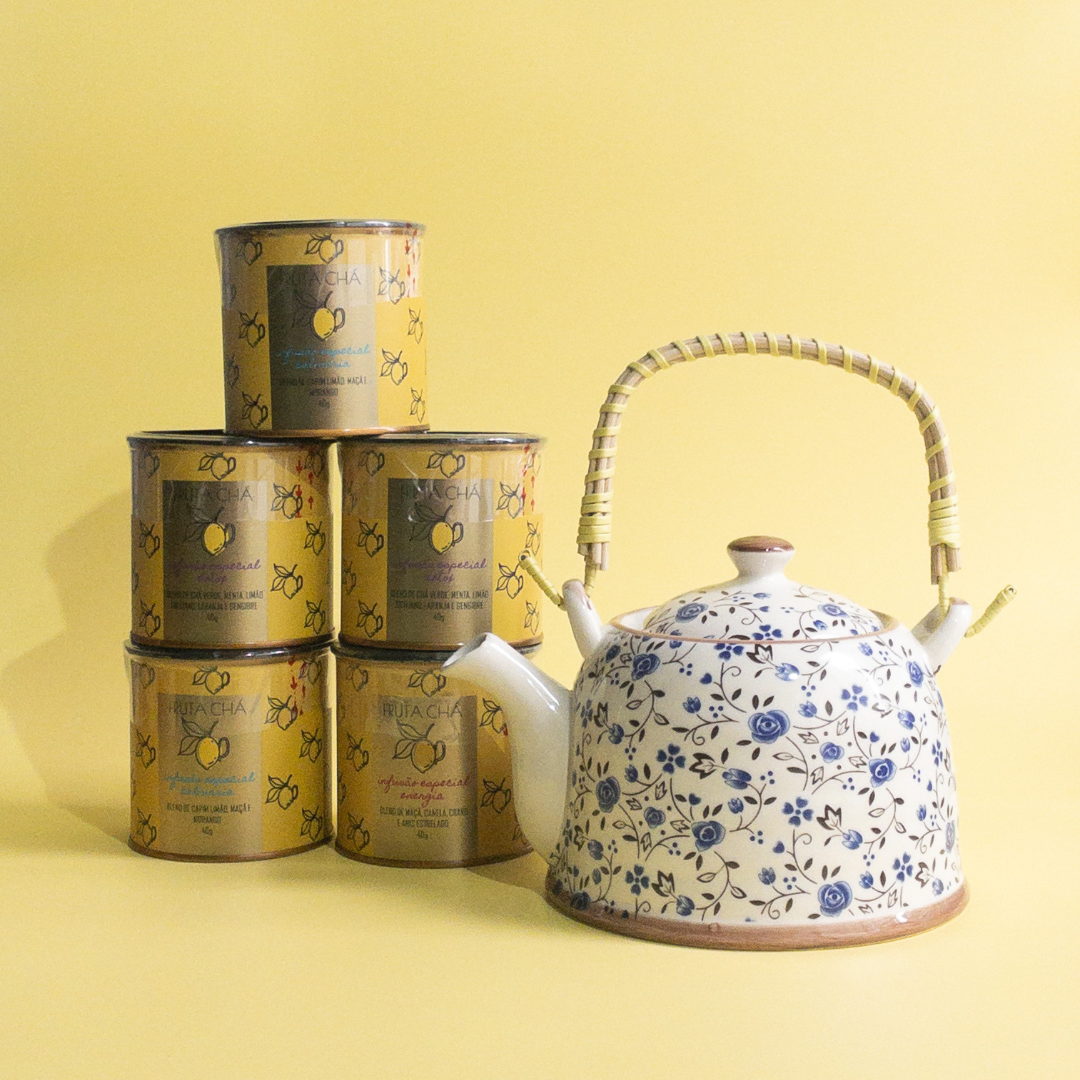 kit Sabores que Abraçam: 5 Chás + Bule de porcelana